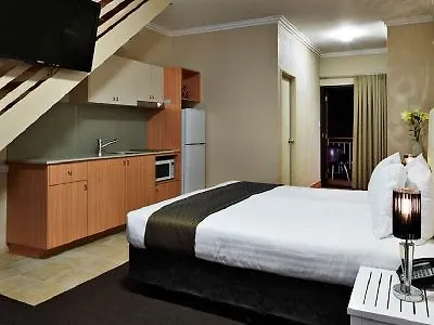 Sunmoon Boutique Resort Perth 4*,